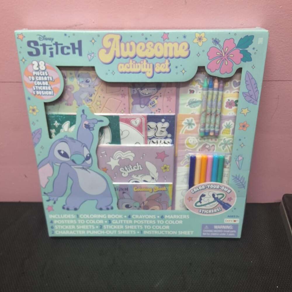 Disney Stitch Awesome Activity Set 28 Pieces New